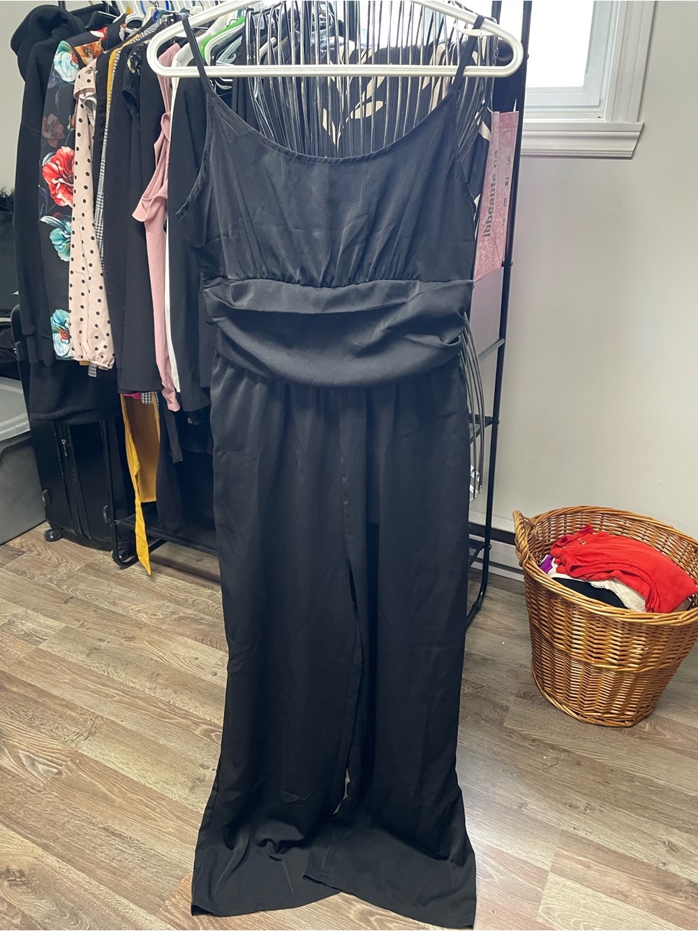 SHEIN Black Satin Wide-Leg Jumpsuit